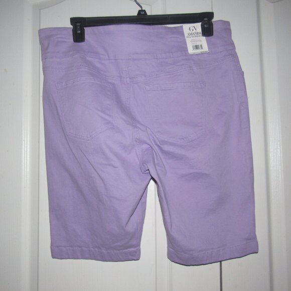 NWT GLORIA VANDERBILT Amanda Pull-On Bermuda Purple Shorts Size 18– Slimming - Picture 3 of 7